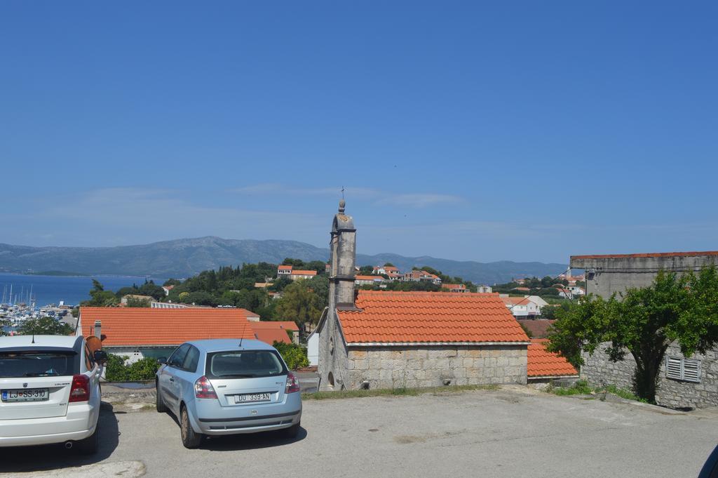 Guesthouse Cipre Lumbarda Exterior foto